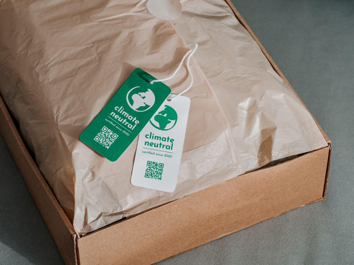 carbon neutral clothing