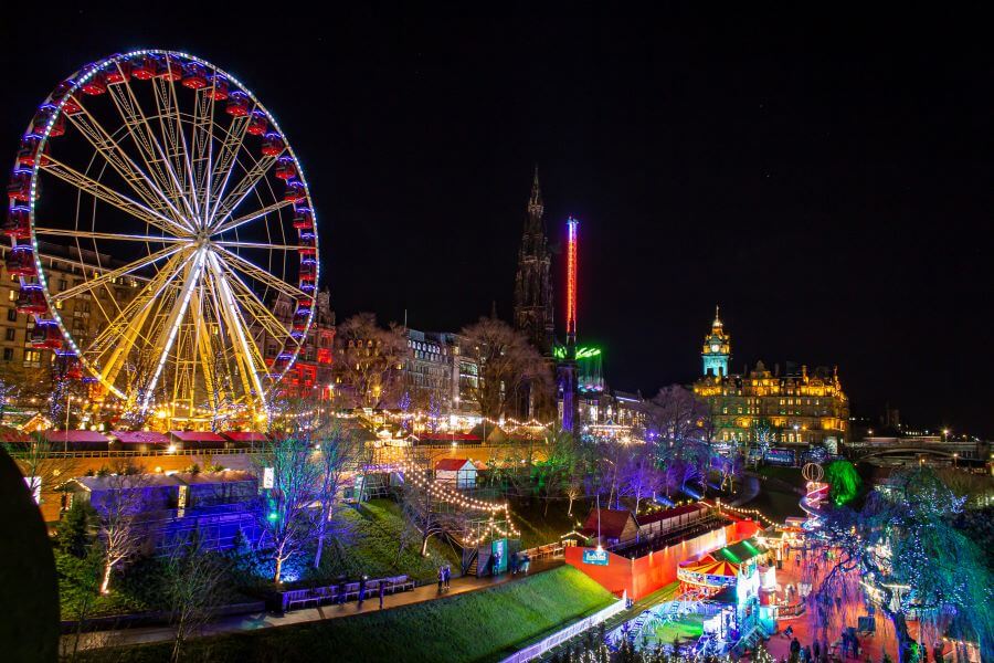 Edinburghs Christmas Market